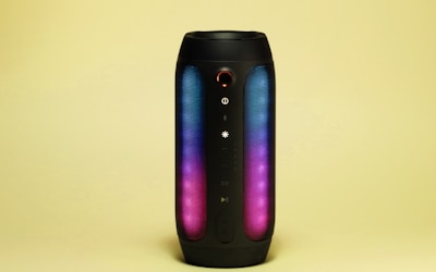 意昂体育用户生成内容UGC展示与精彩评论墙